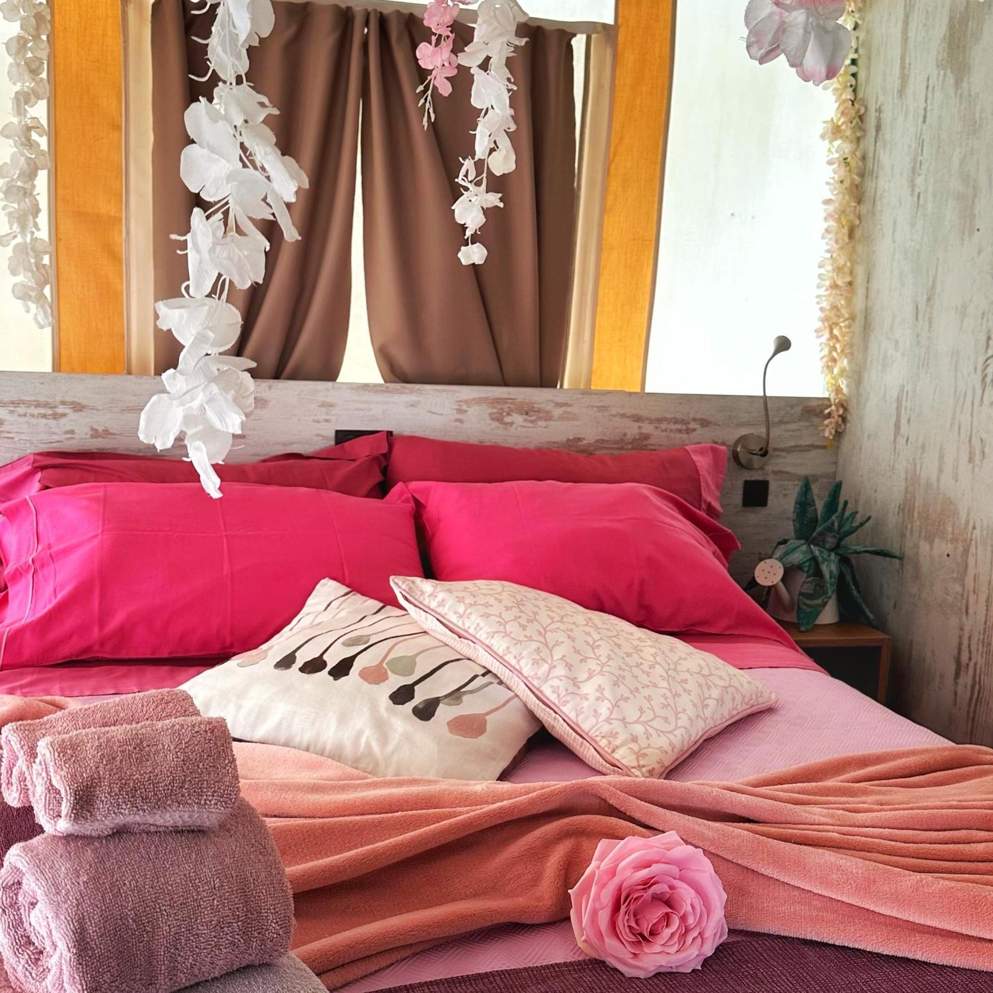 Ciriga Sicily Glamping Resort Santa Maria Del Focallo Exterior photo
